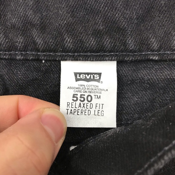 Vintage Levi’s 550 High Waist wedgie fit Jeans - Picture 7 of 7